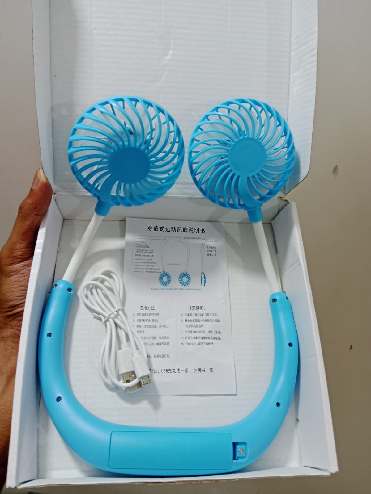 Portable Neck Fans Mini Cooling Fans Rechargeable Fans 360 Degree Free Rotation for Traveling, Sport